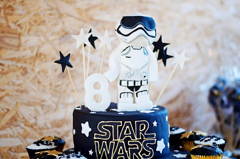 Logan-Celebrates-Eight---1